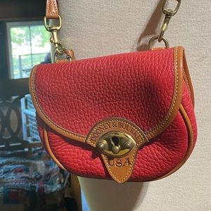 Dooney & Bourke belt bag